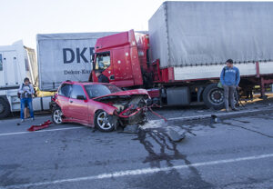Understanding Trucking Accident Claims In Kansas
